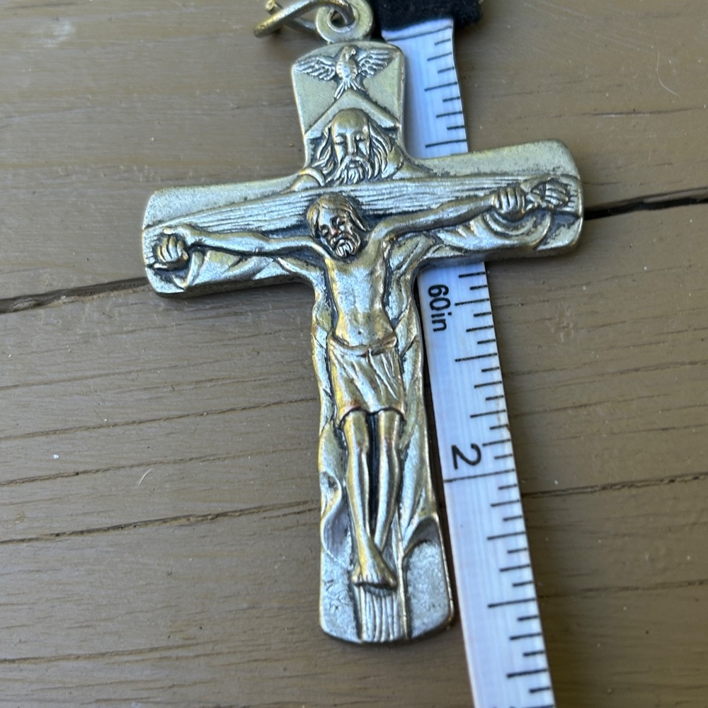 Trinity Crucifix - Picture 2 of 4